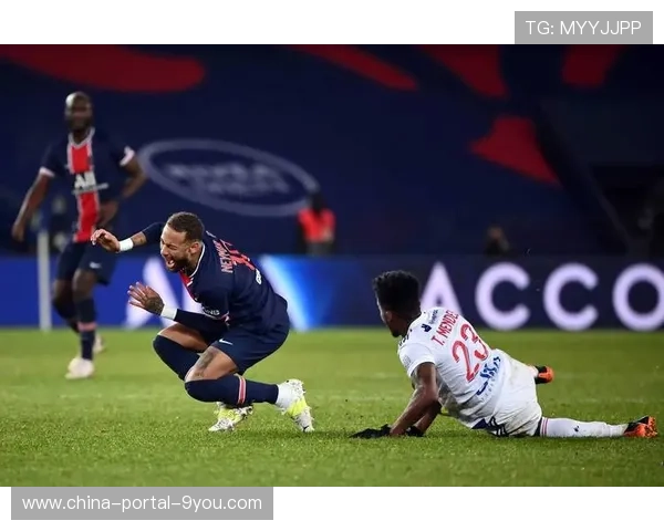 巴黎圣日耳曼联赛零封场次达8场，防守体系成夺冠基石