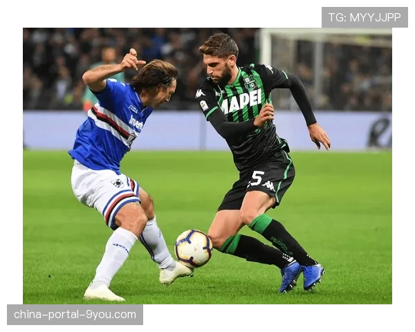 一次典型的萨索洛后场组织进攻，展示其体系构建的耐心”